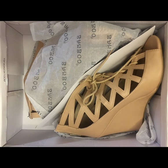 Bamboo
Color nudcrp
Size 7
Style Royce-13 - Picture 1 of 7